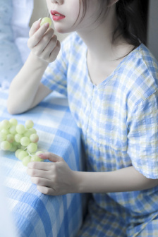 《漂亮的女邻居》韩剧免费