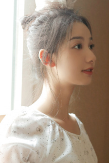 美女